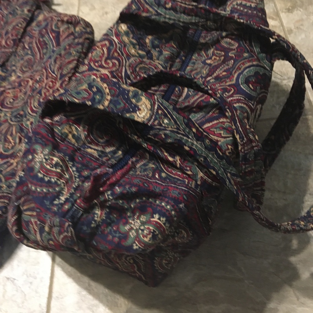 2 piece VERA BRADLEY VINTAGE Garment bag & du…